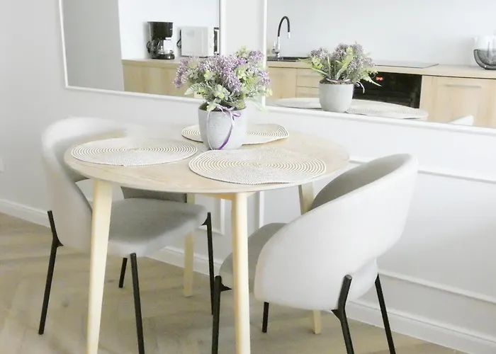 Rentplanet - Piekary 公寓